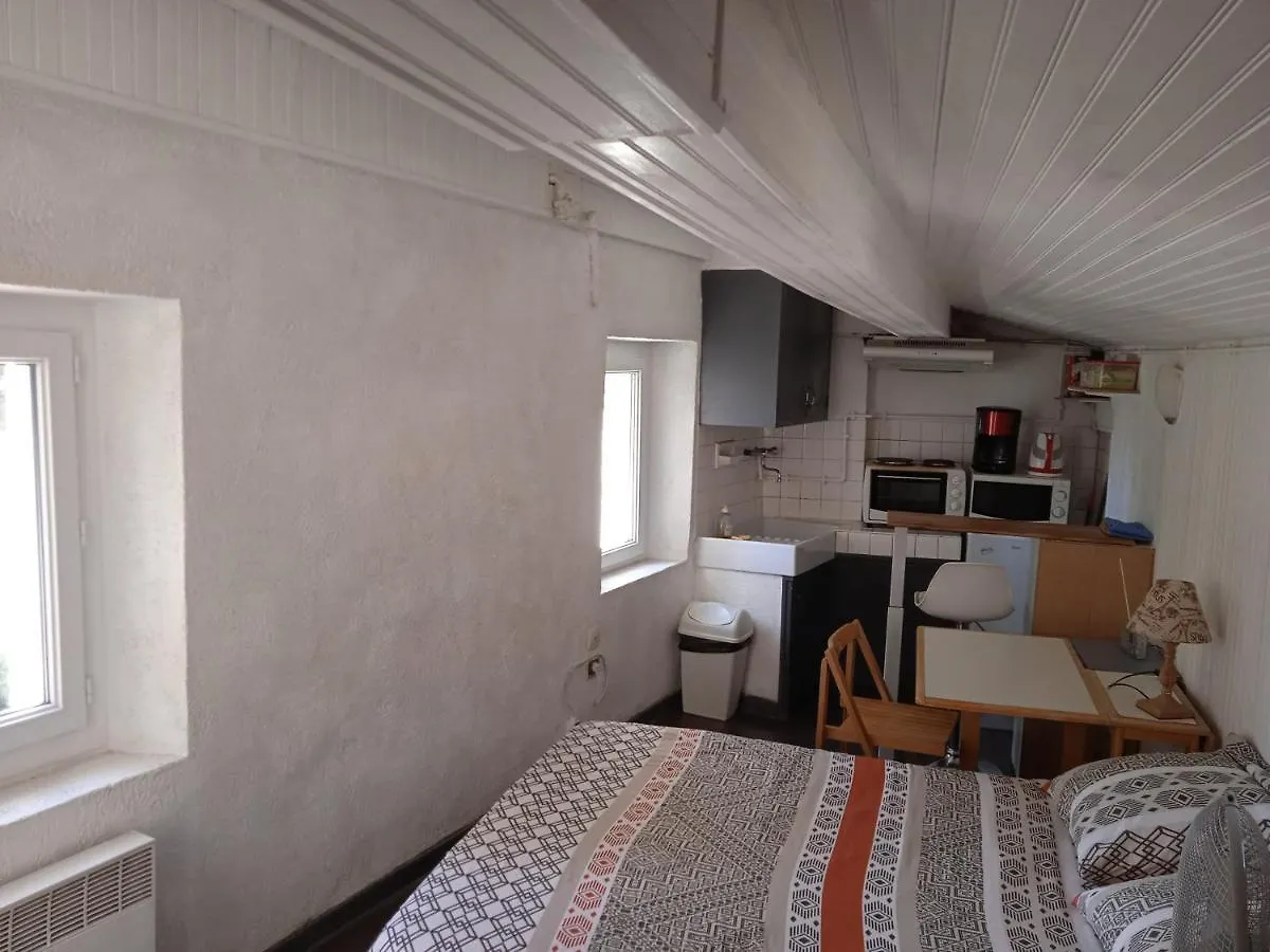 Le Nid D'Oiseau De St Victor / St Victor'S Bird'S Nest Apartment Marseille France